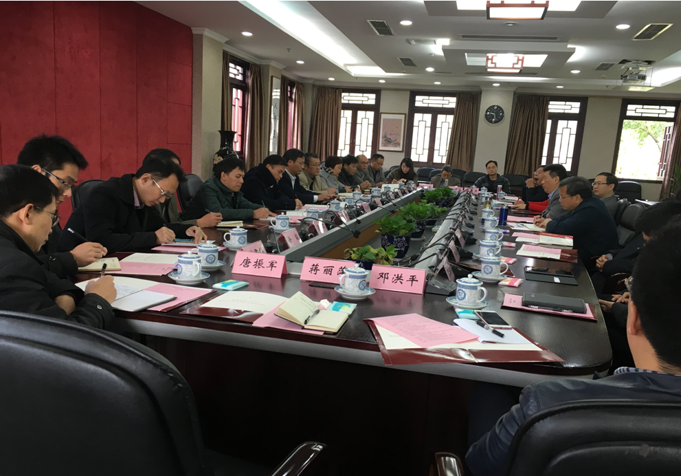 学校组织人员赴西南大学、江西师范大学两所高校考察学习科研管理经验